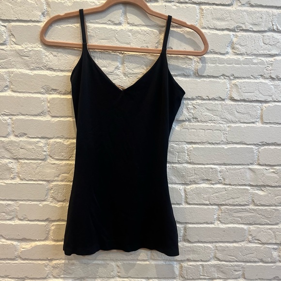 Assets By Spanx Tank Top Size XL - Picture 1 of 16